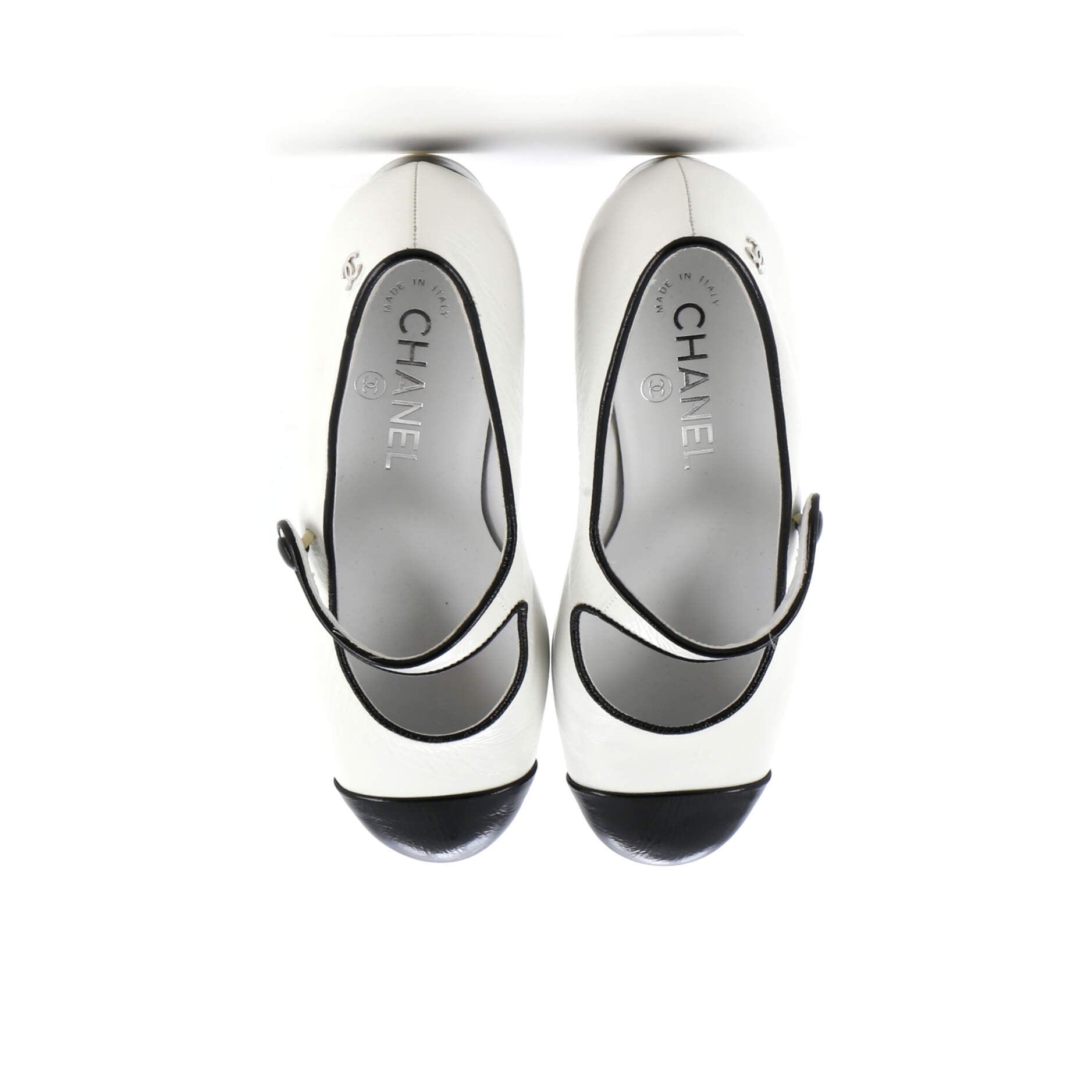 Women's CC Cap Toe Mary Jane Pumps Leather