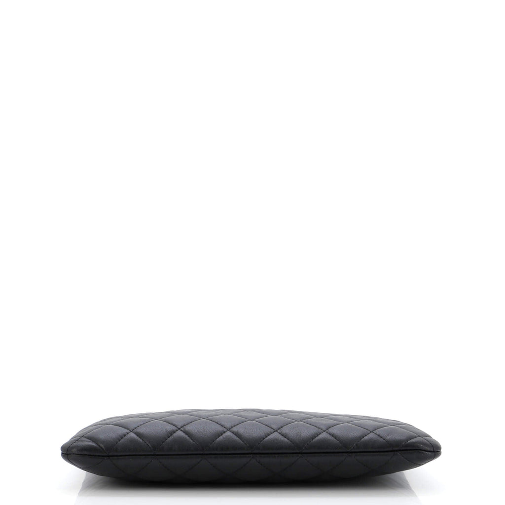 CC Casino O Case Clutch Quilted Lambskin Medium