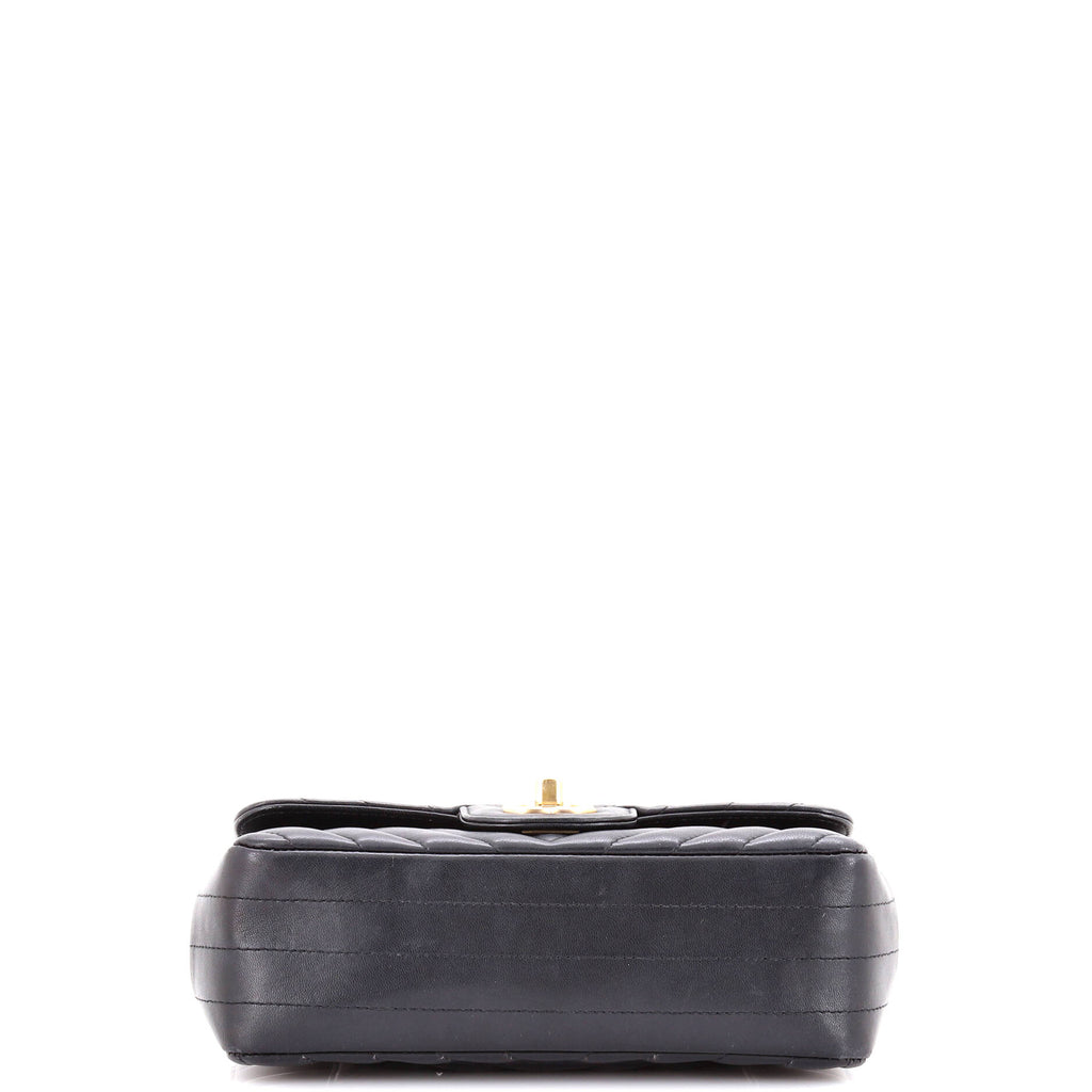Classic Single Flap Bag Chevron Lambskin Mini