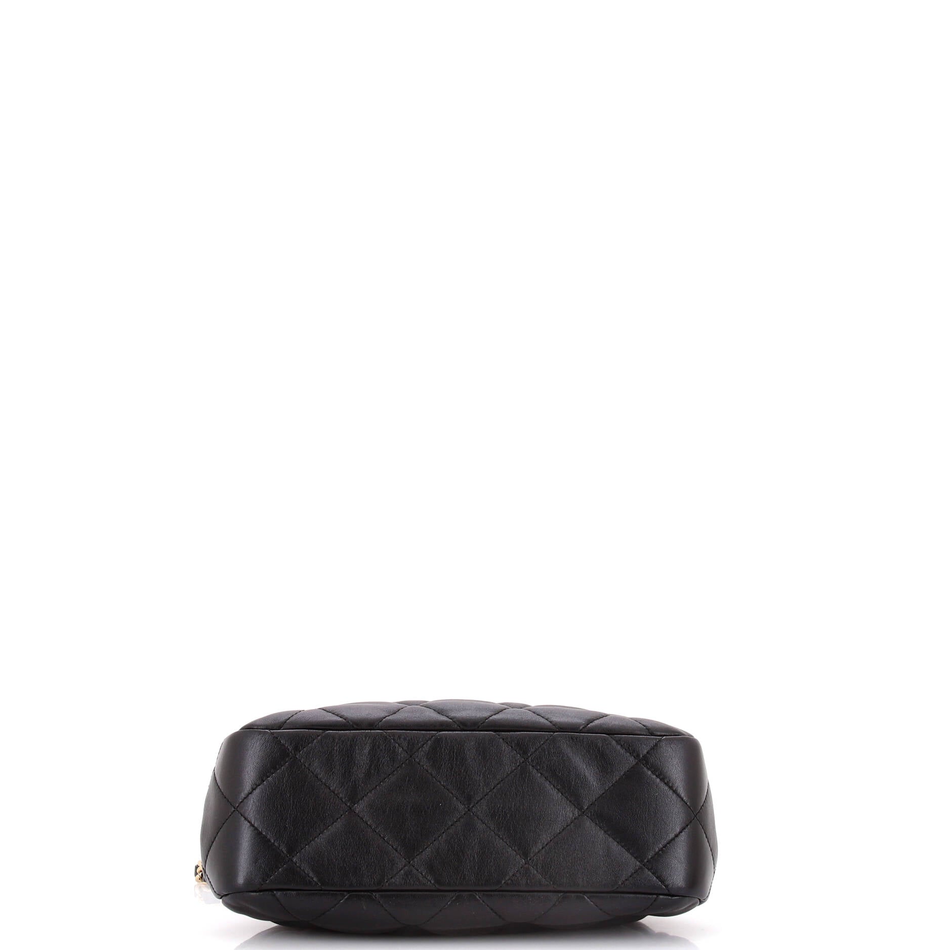 Kiss Lock Frame Shoulder Bag Quilt Lambskin Small