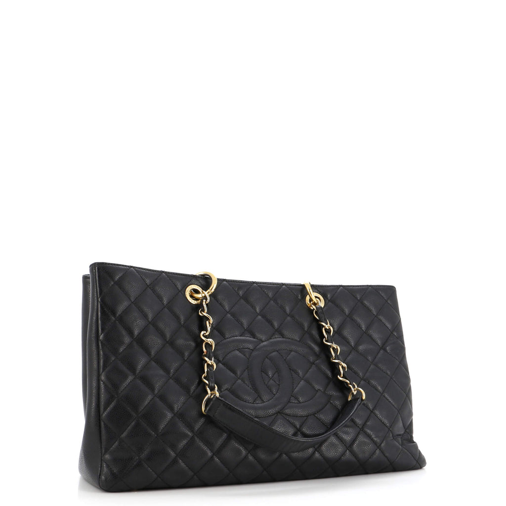Grand Shopping Tote Quilted Caviar XL