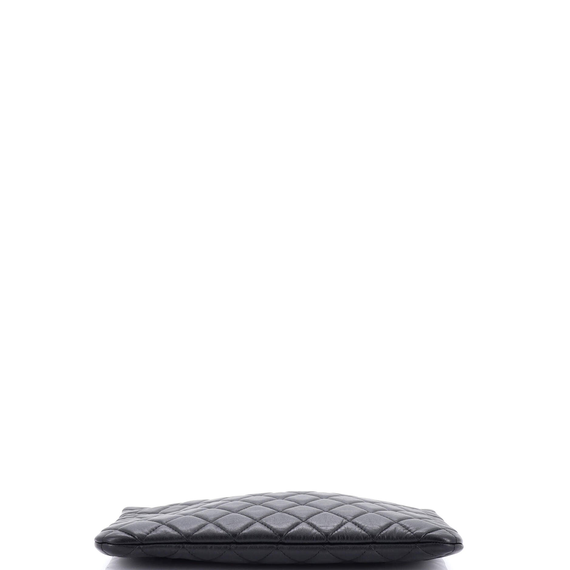 O Case Clutch Quilted Lambskin Medium
