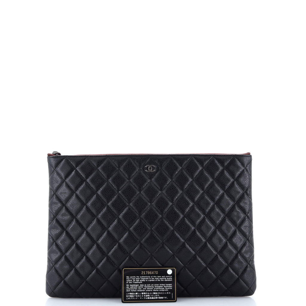 O Case Clutch Quilted Caviar Large