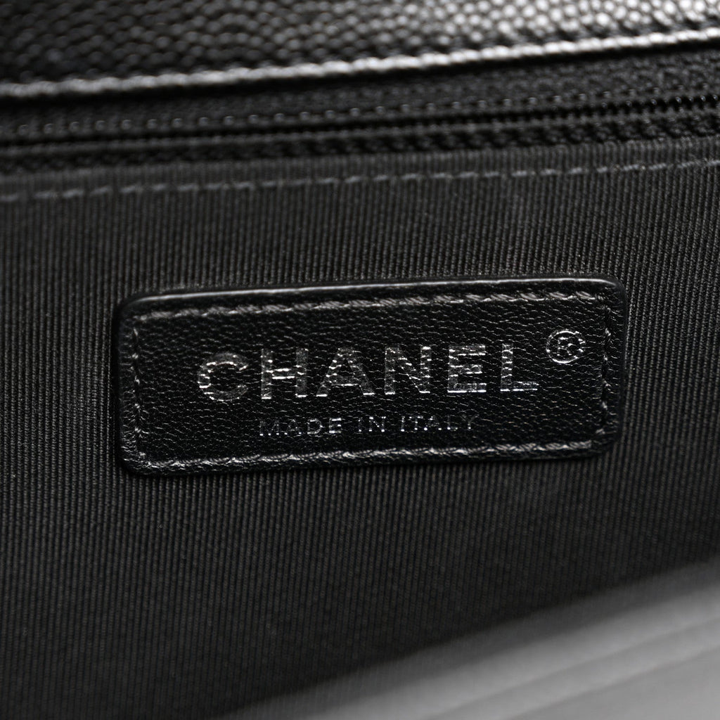 Caviar Quilted New Medium Boy Flap Black