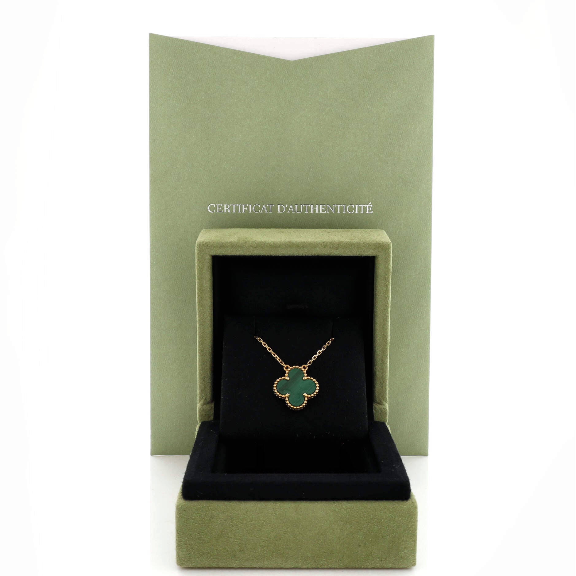 Vintage Alhambra Pendant Necklace 18K Yellow Gold and Malachite