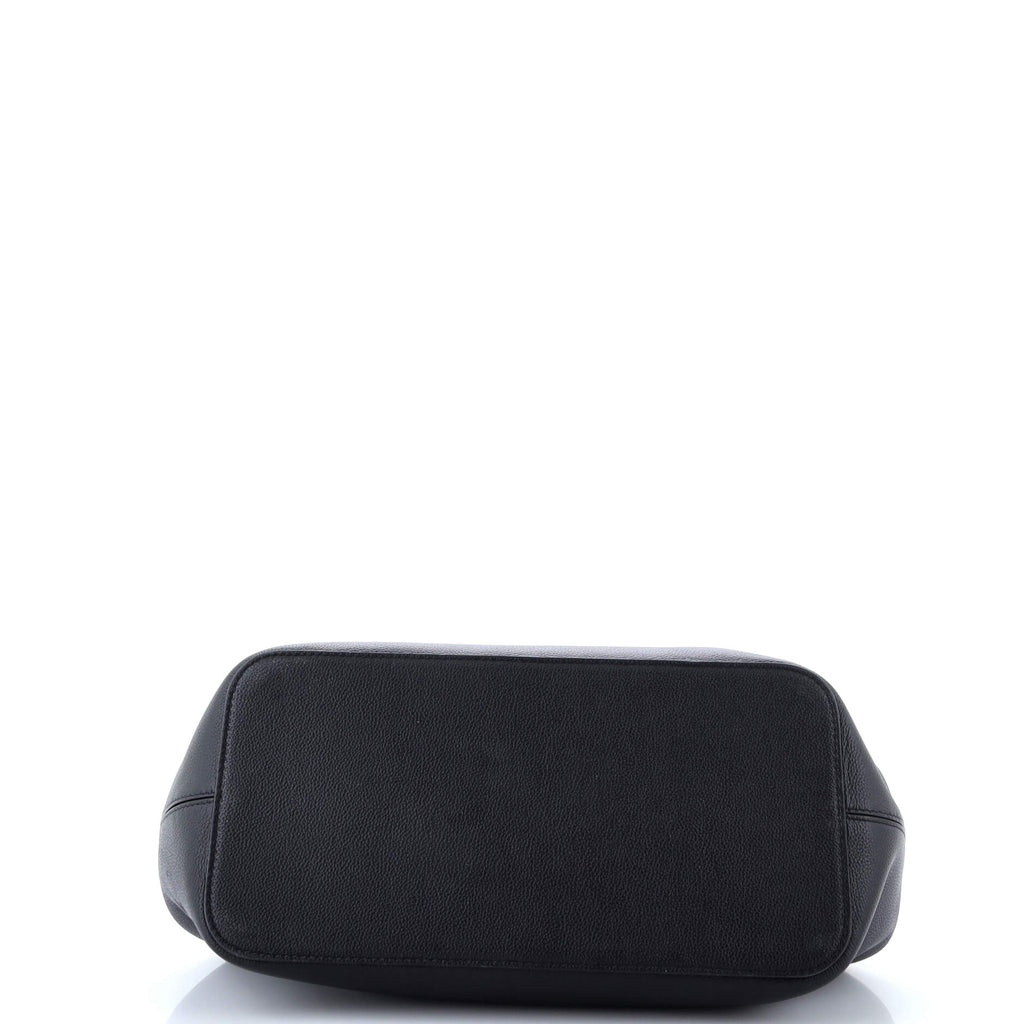 The Peak Chain Shoulder Bag Leather Small
