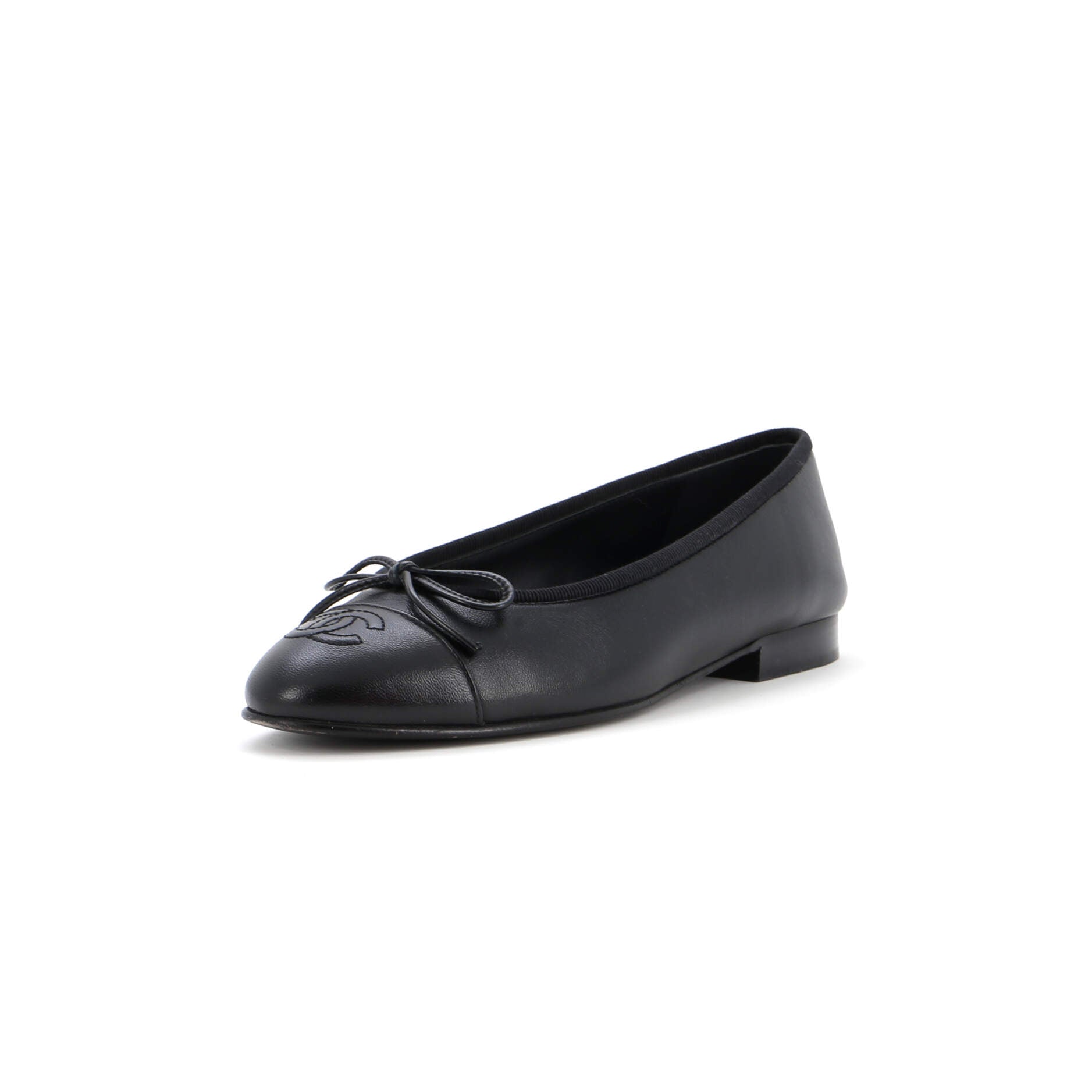 Women's CC Cap Toe Bow Ballerina Flats Leather
