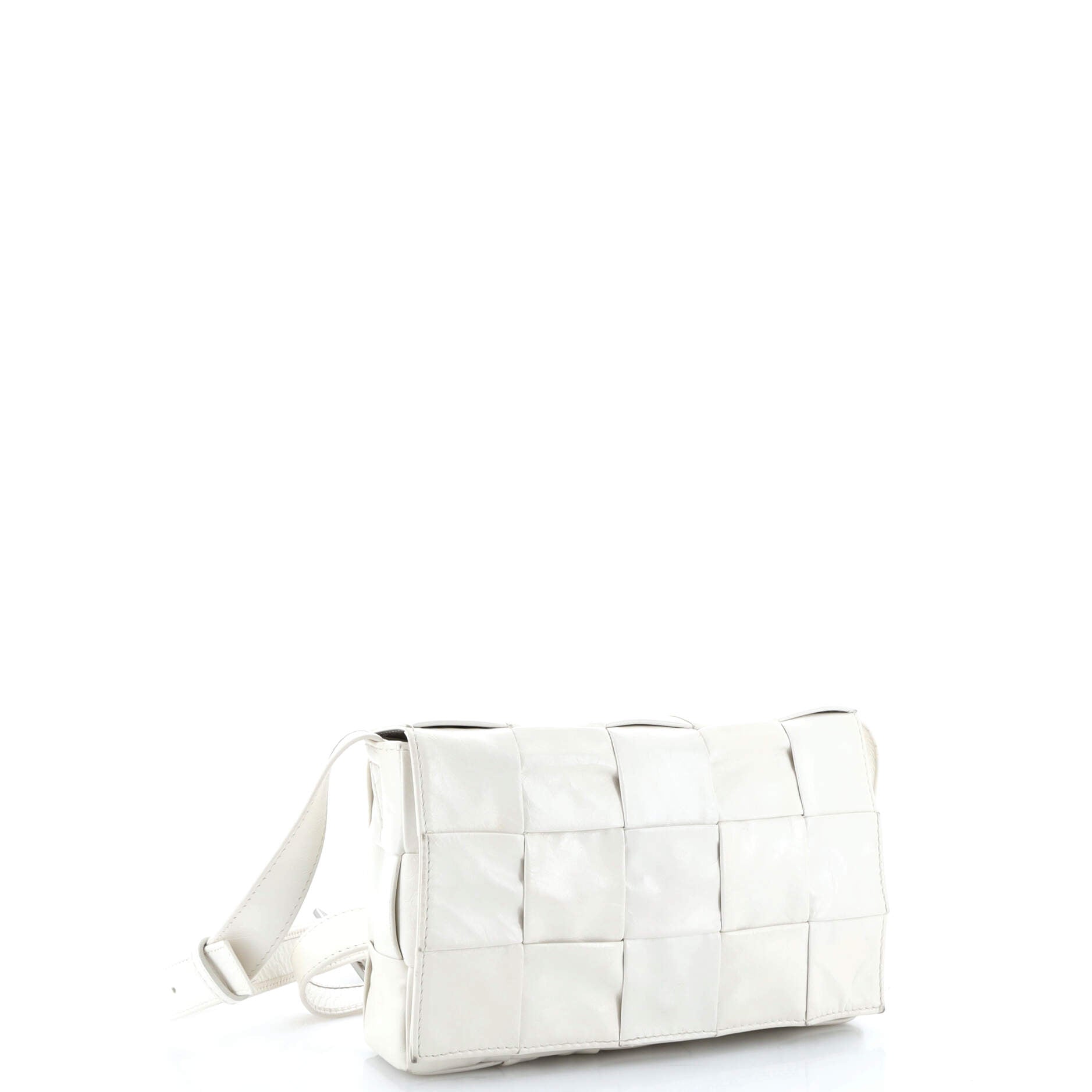 Cassette Crossbody Bag Maxi Intrecciato Leather