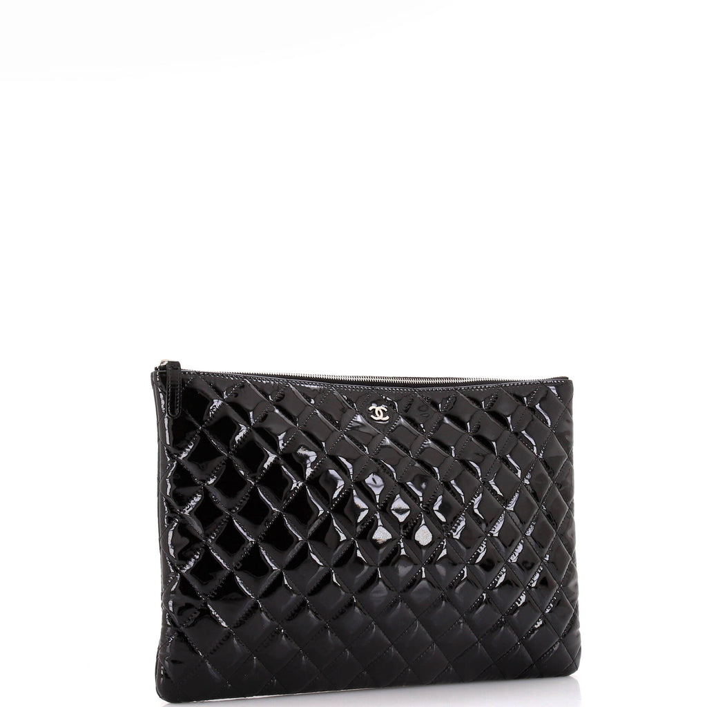 O Case Clutch Quilted Patent Large