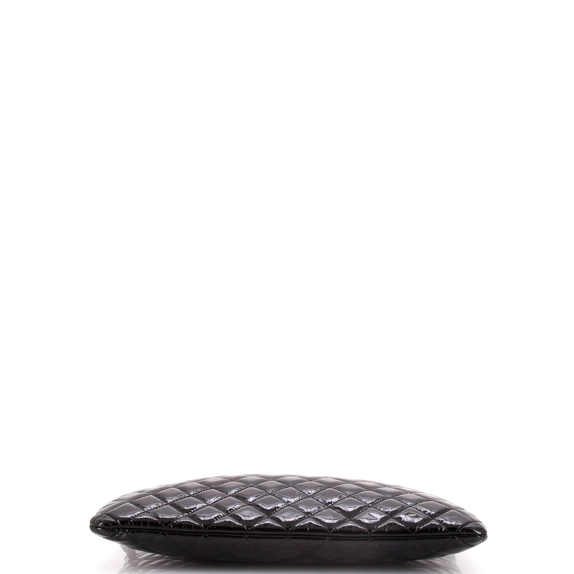O Case Clutch Quilted Patent Large