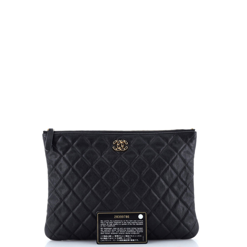 Chain Infinity O Case Clutch Quilted Goatskin Medium