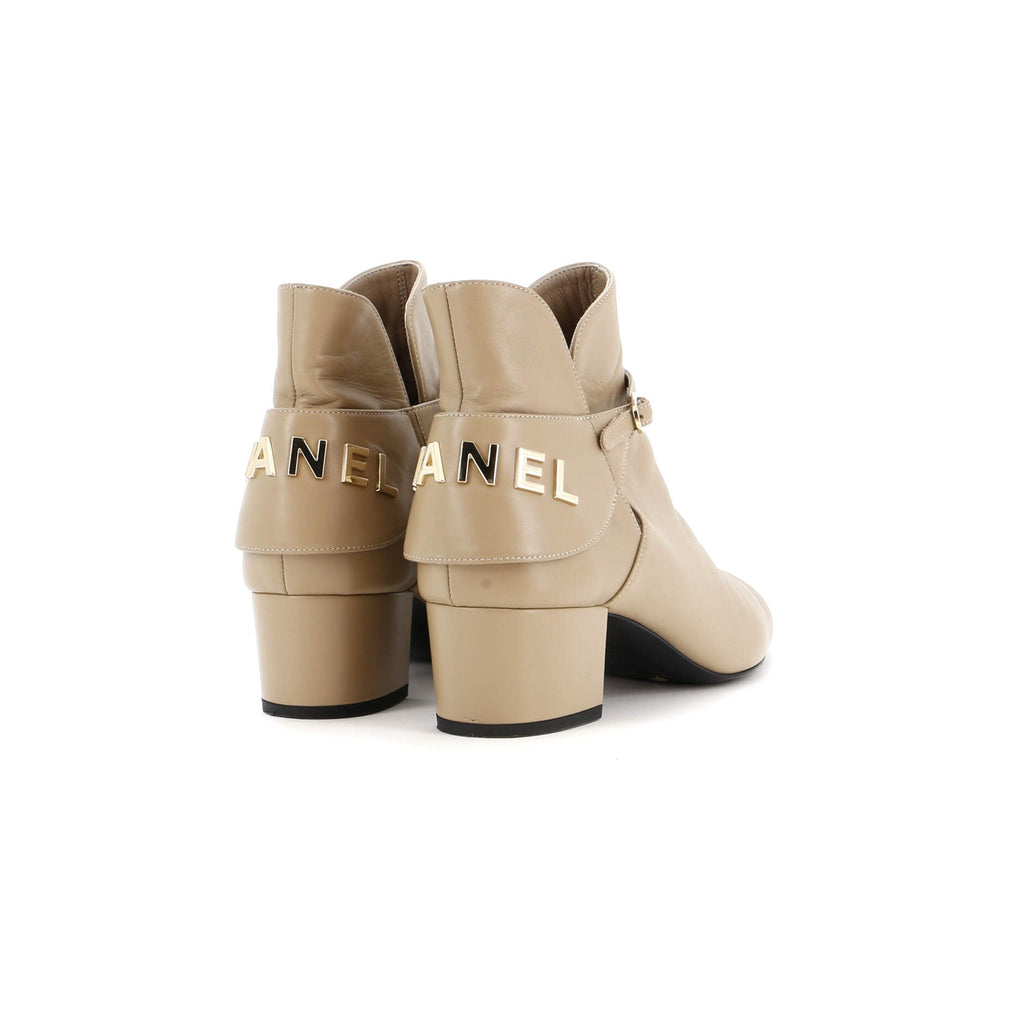 Women's Logo Cap Toe Short Ankle Boots Leather with Velvet