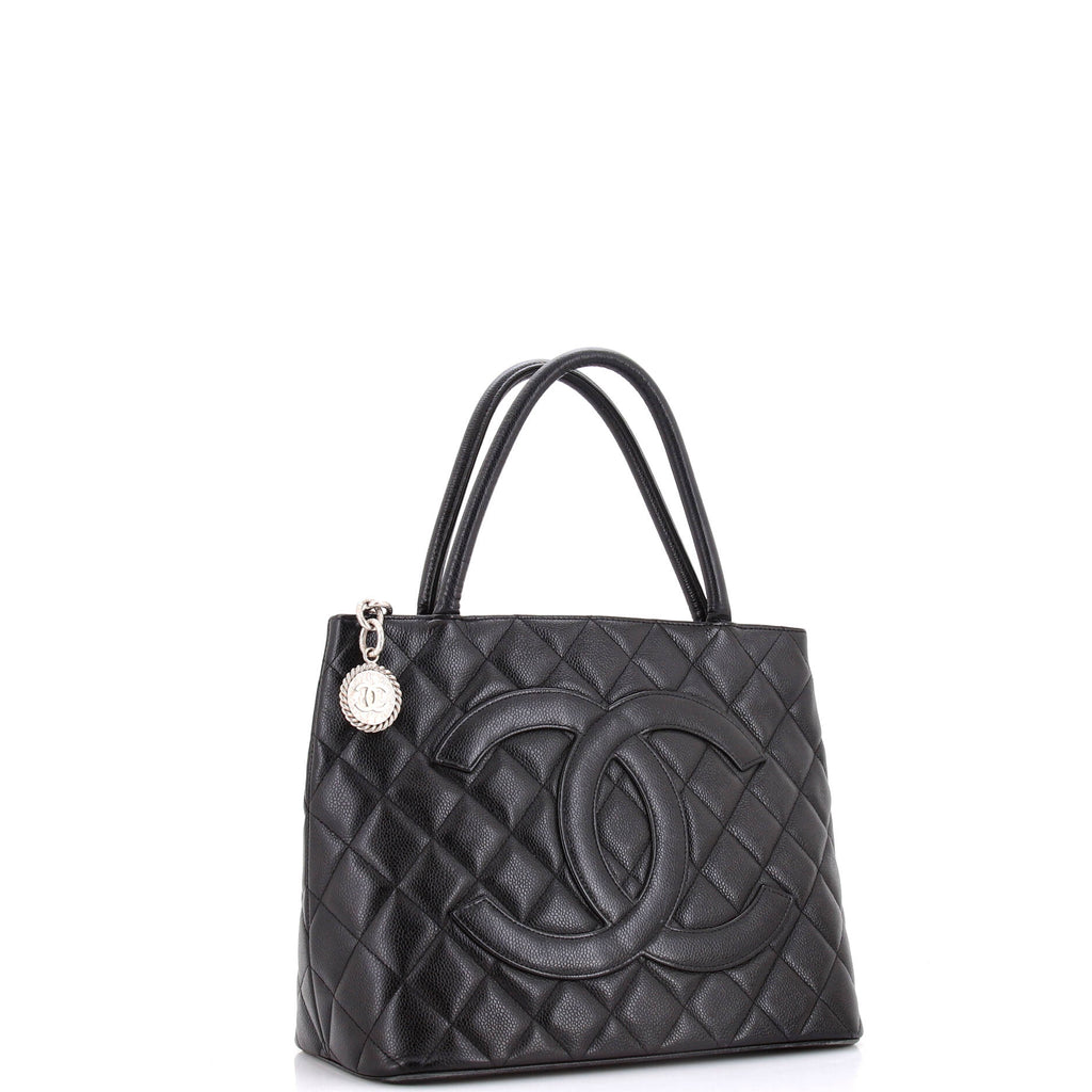 Medallion Tote Quilted Caviar