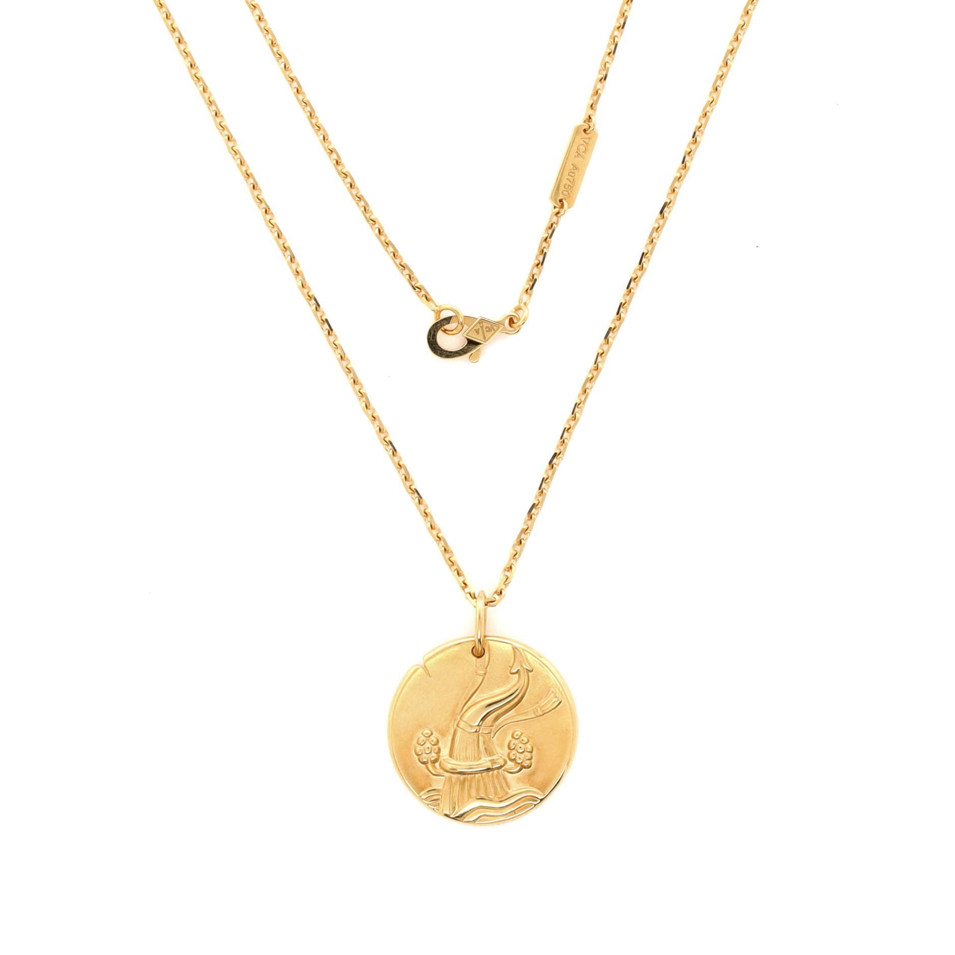 Zodiac Pendant Necklace 18K Yellow Gold
