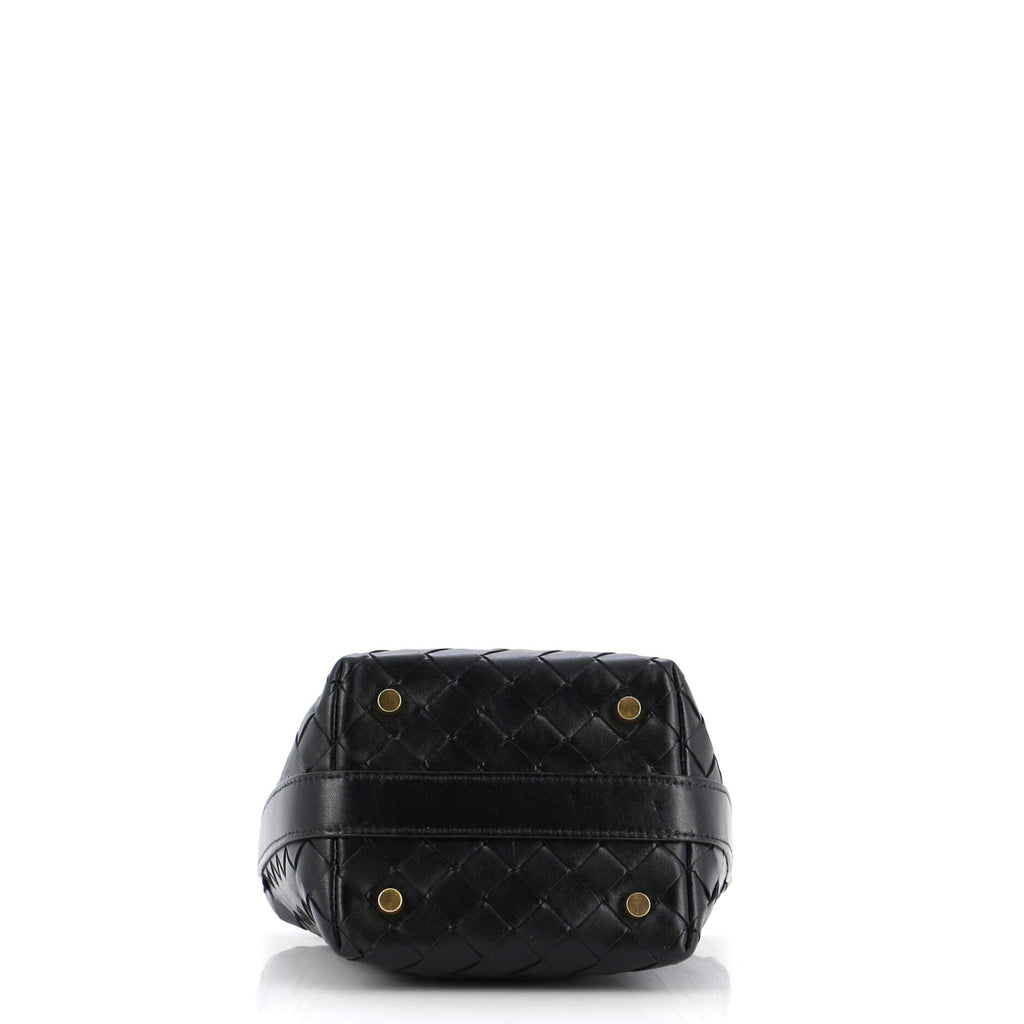 Wallace Shoulder Bag Intrecciato Nappa Mini