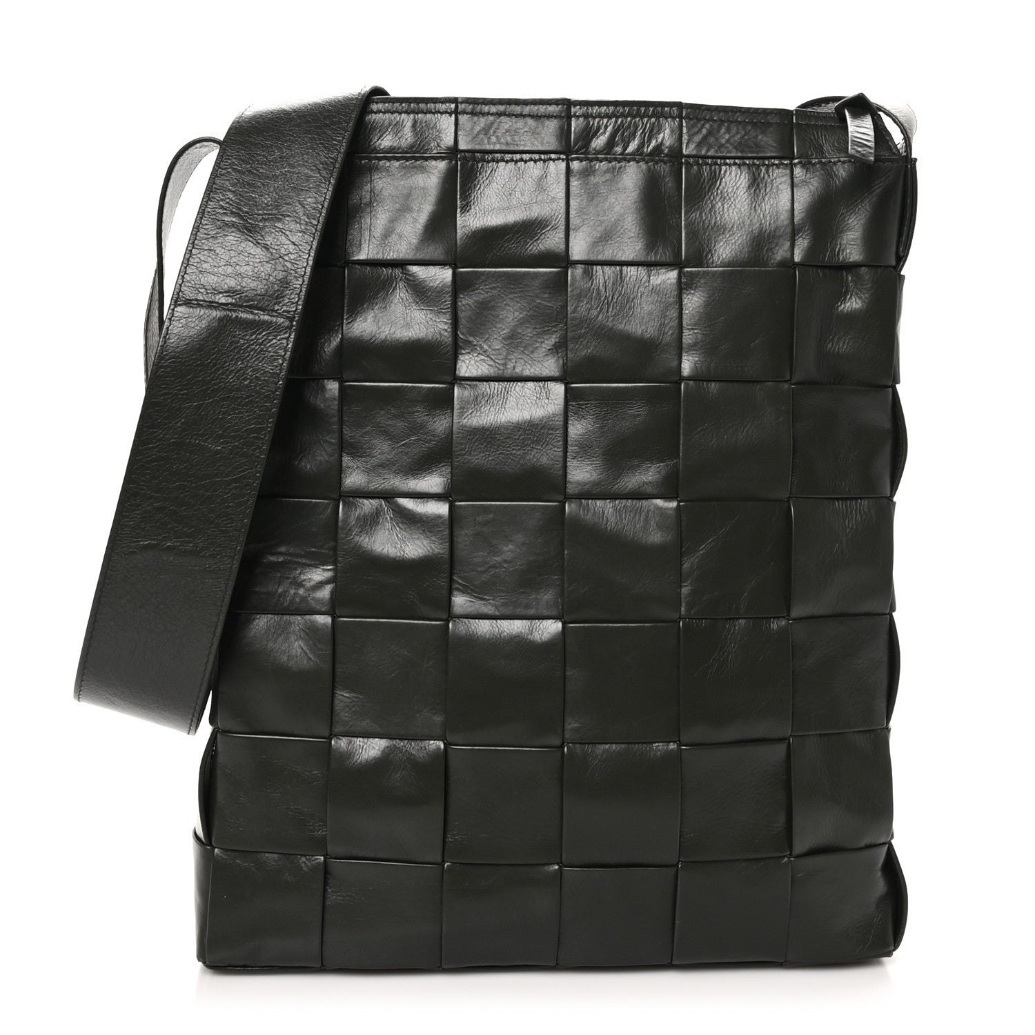 Paper Calfskin Maxi Intrecciato Cassette Messenger Holder Bottle
