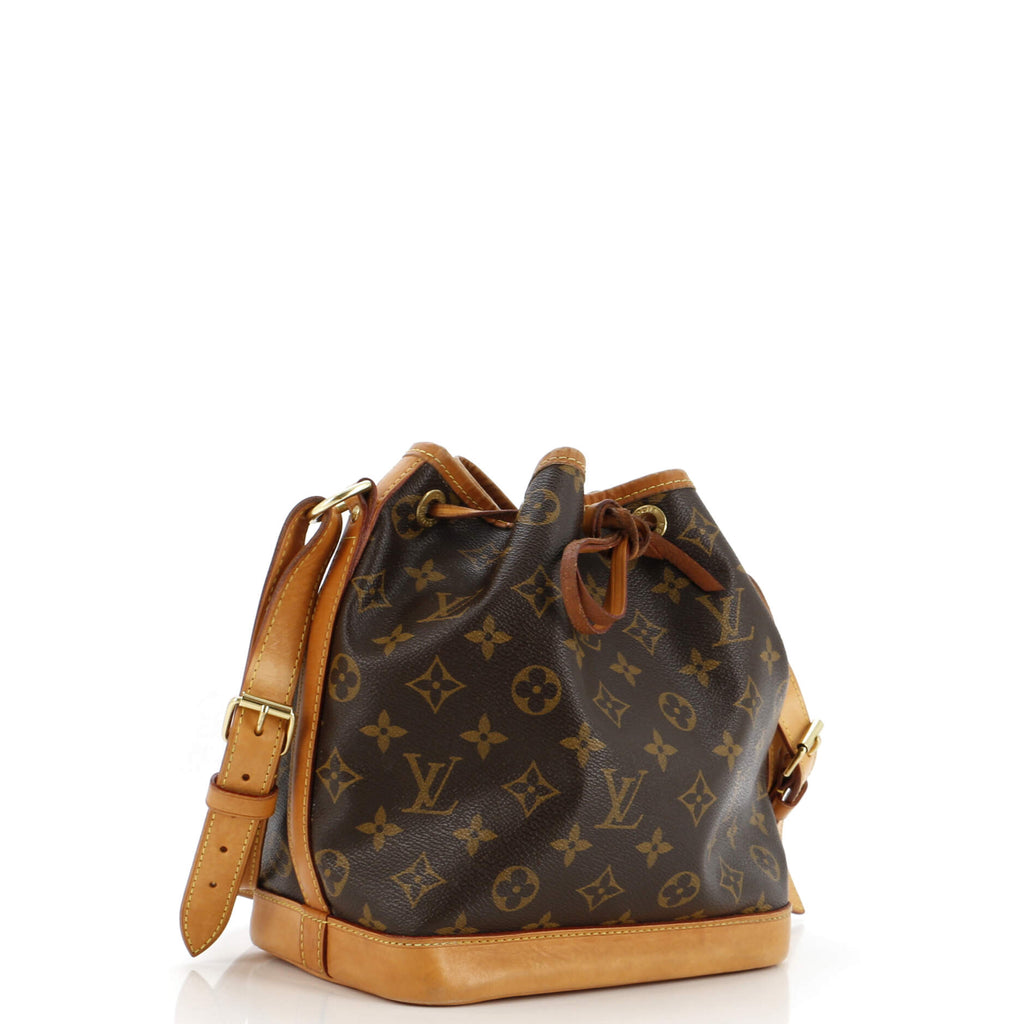 Noe Handbag Monogram Canvas BB