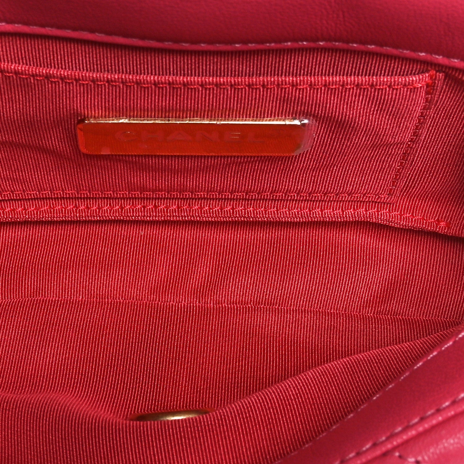 Lambskin Quilted Chanel 19 Waist Bag Pink