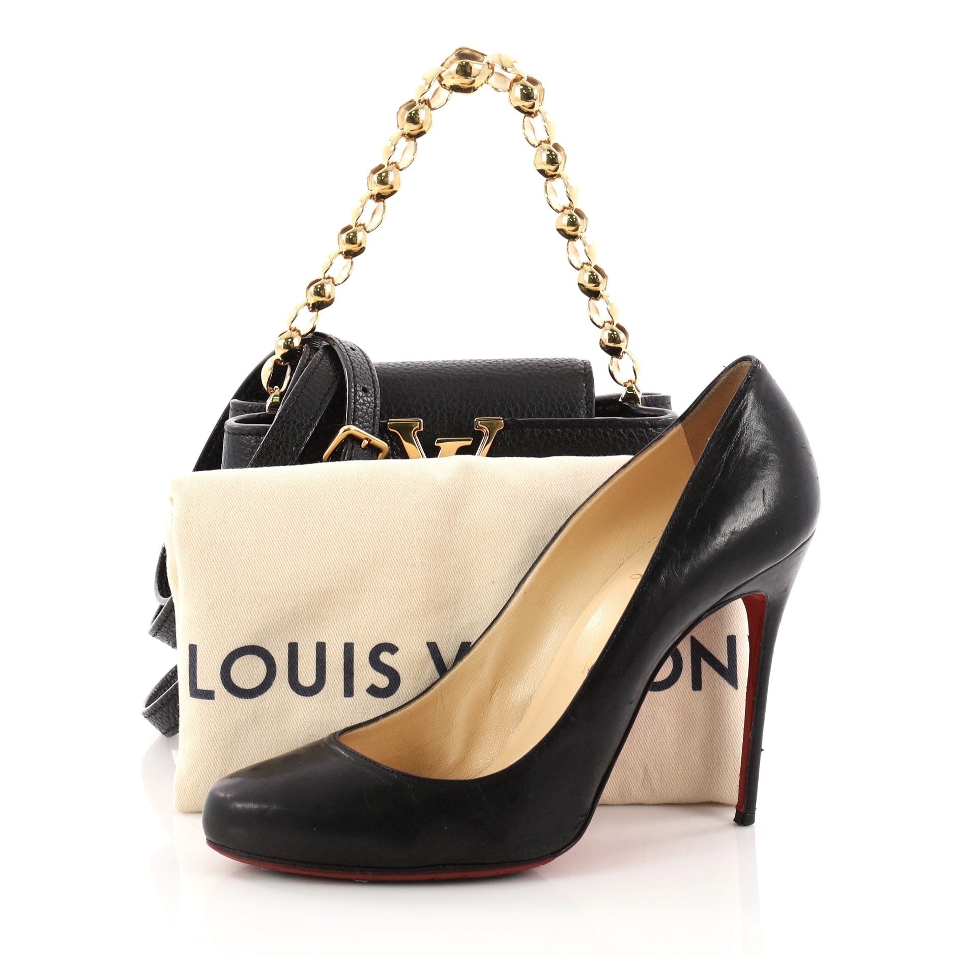 Chain Capucines Handbag Leather Mini