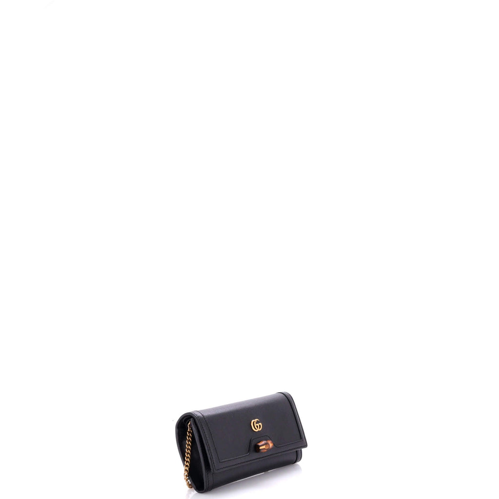Diana Wallet on Chain Leather
