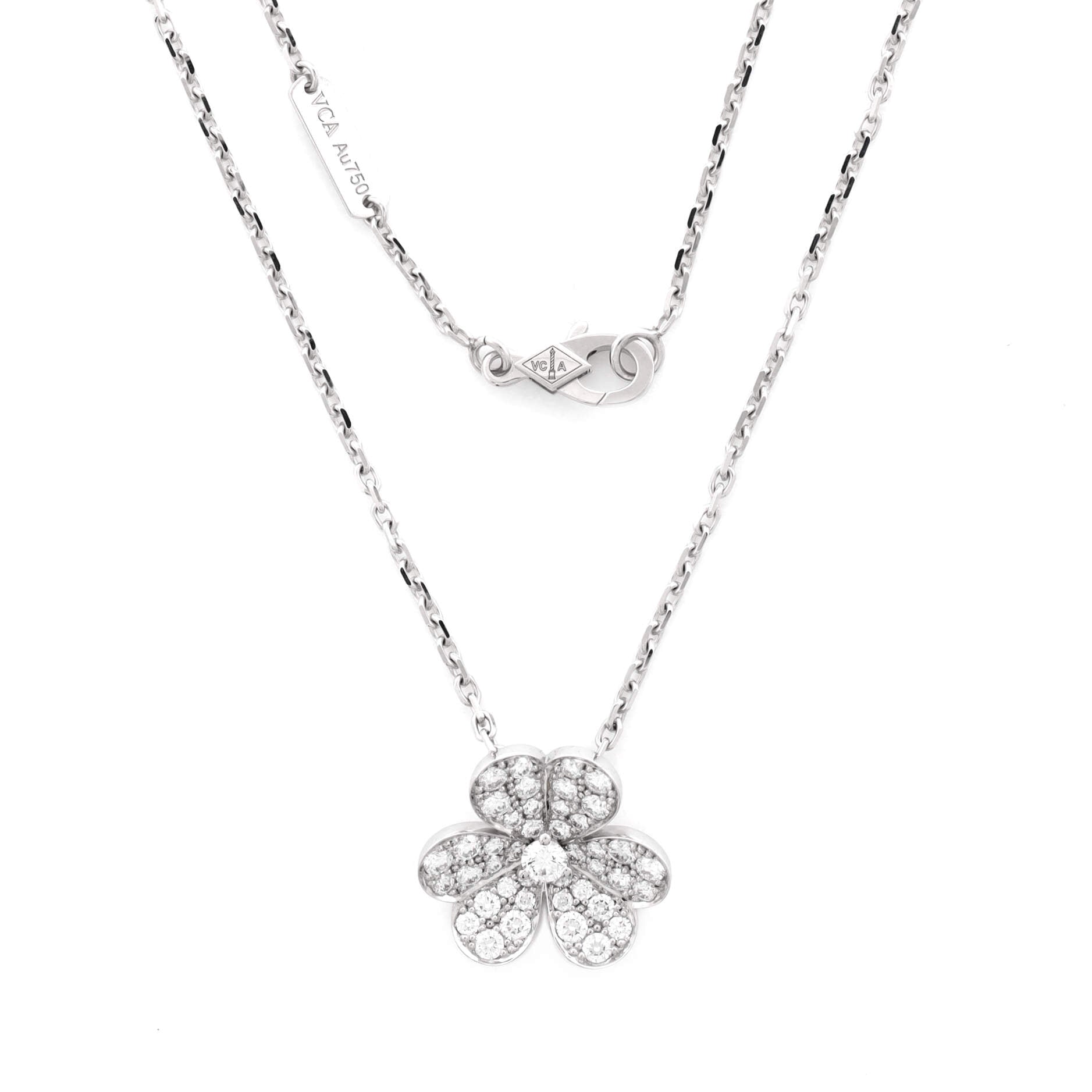 Frivole Pendant Necklace 18K White Gold with Pave Diamonds Small