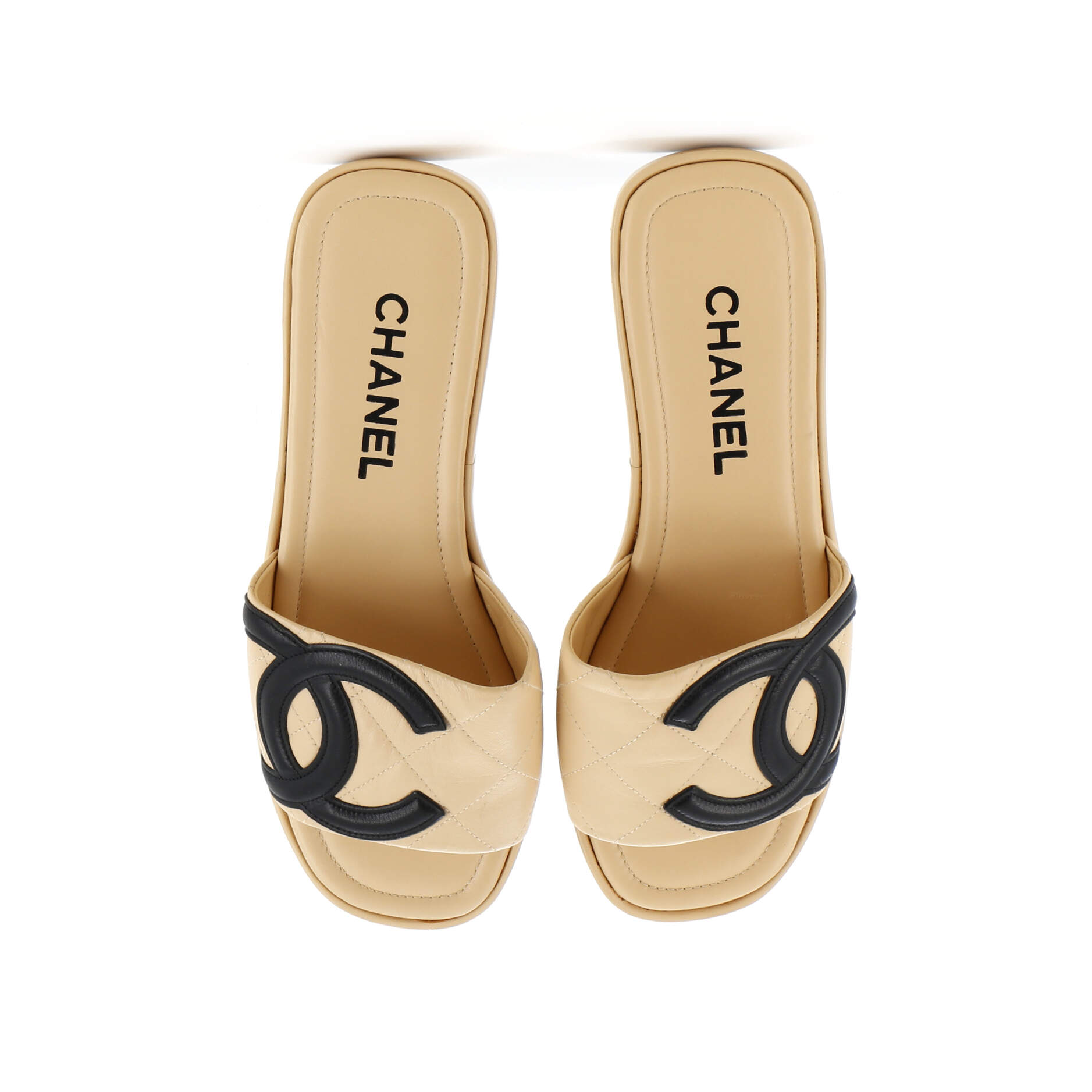 Women's CC Slide Sandals Quilted Leather