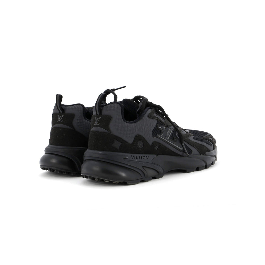 Men's LV Runner Tatic Sneakers Technical Mesh