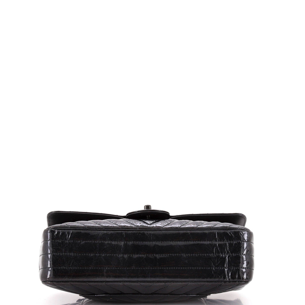 So Black Classic Double Flap Bag Chevron Crinkled Patent Medium