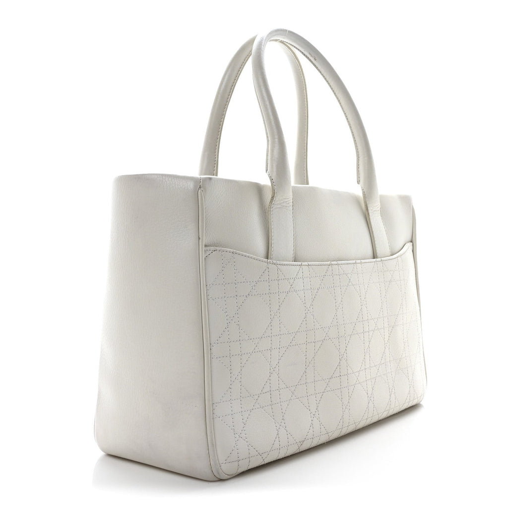 Calfskin Cannage D Buckle Tote White