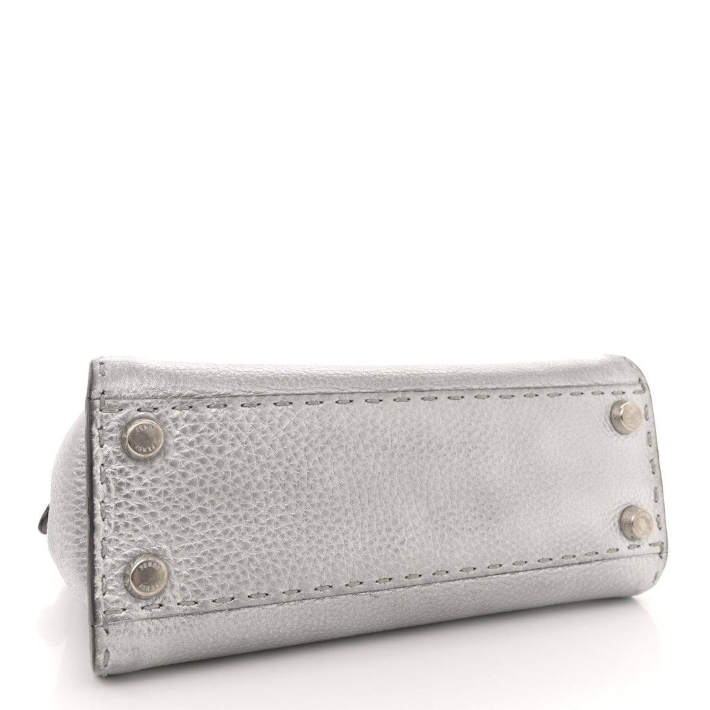 Cuoio Romano Lux Selleria Mini Peekaboo Iconic Satchel Argento