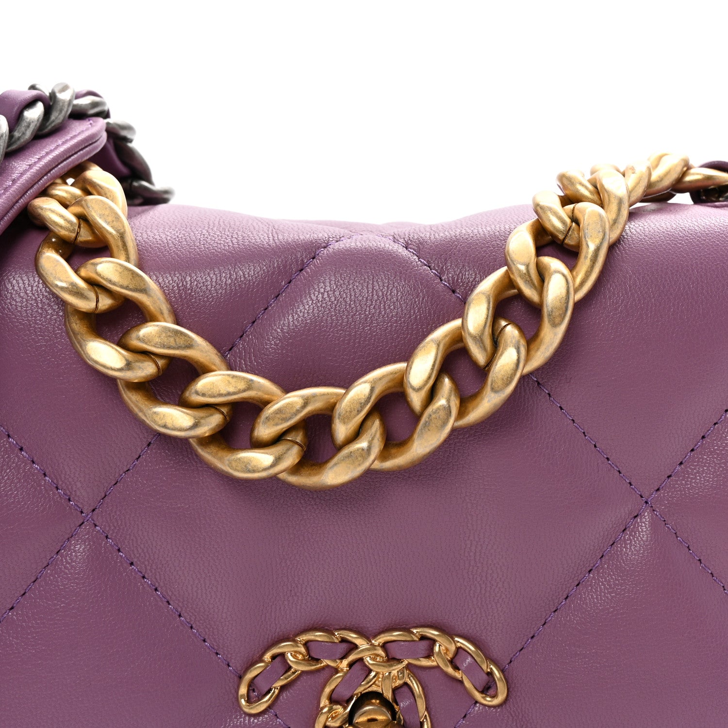 Goatskin Quilted Medium Chanel 19 Flap Violet Purple