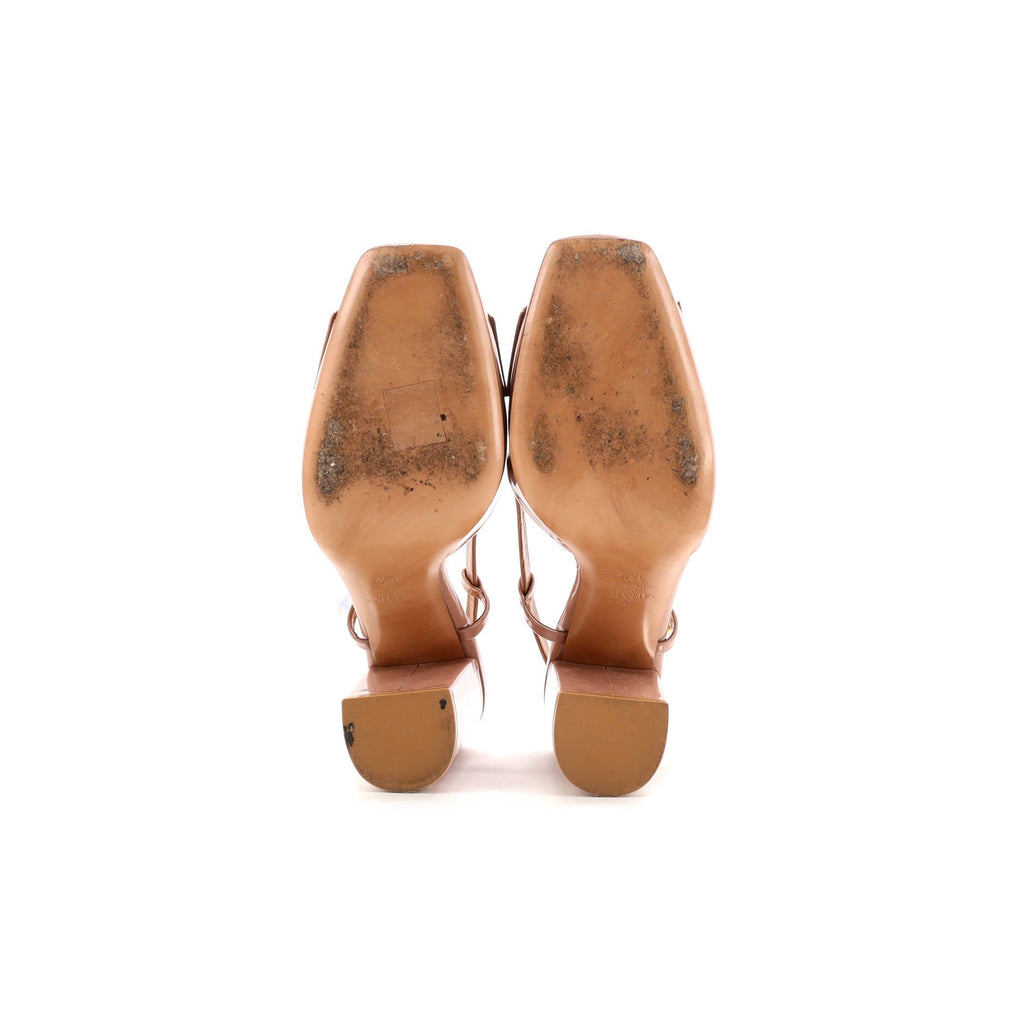 Women's One Stud Pumps Patent