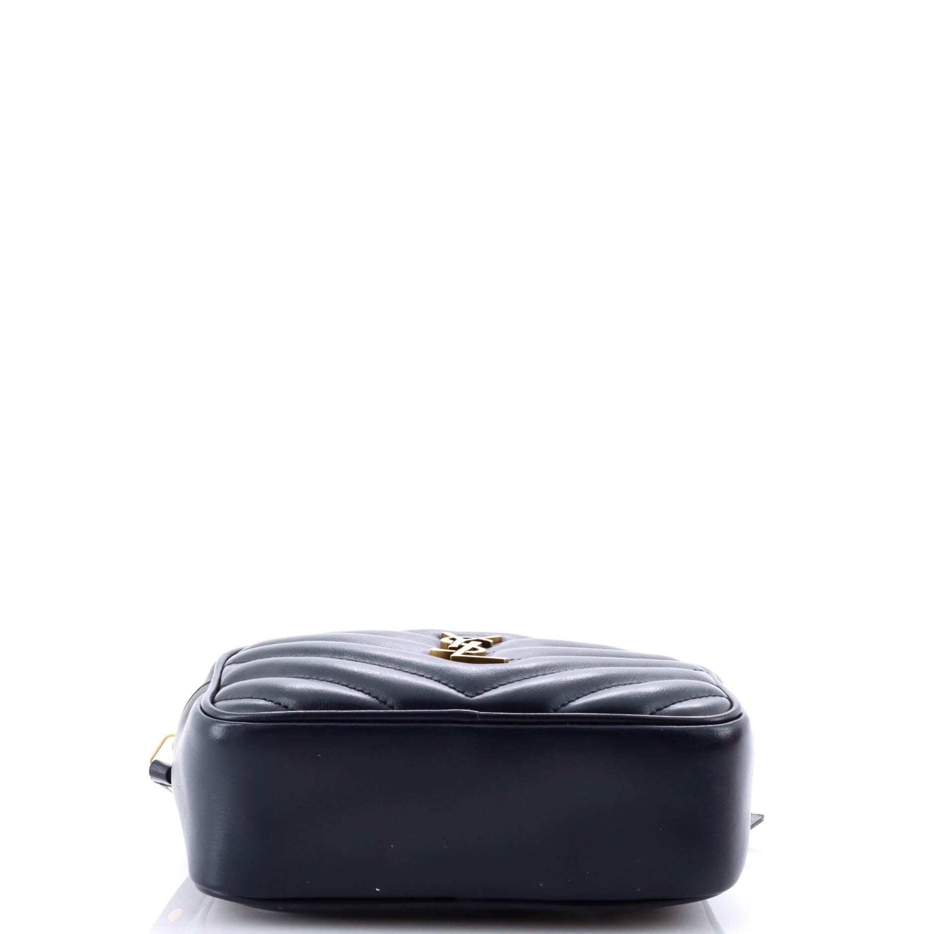 Lou Belt Bag Matelasse Chevron Leather