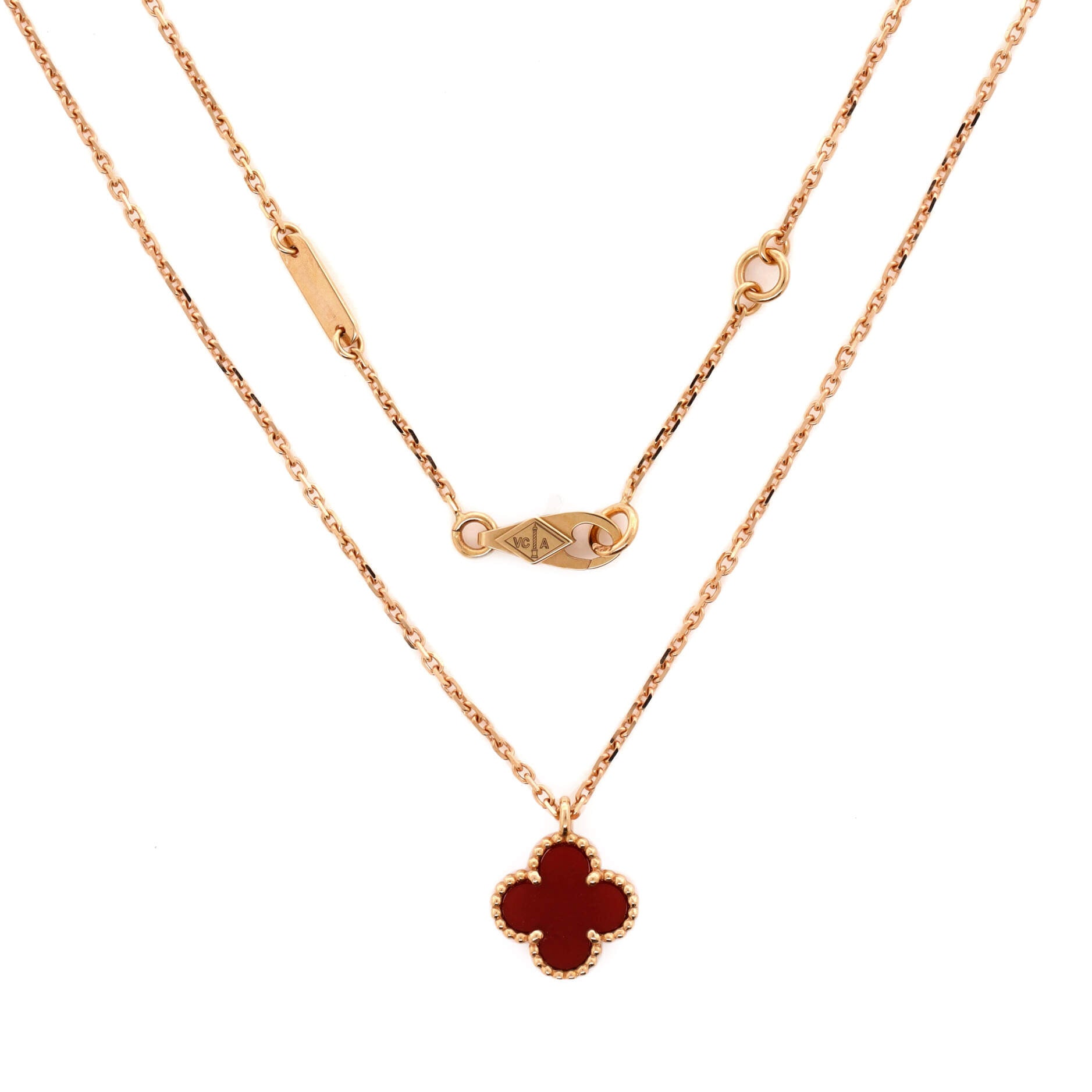 Sweet Alhambra Pendant Necklace 18K Rose Gold and Carnelian