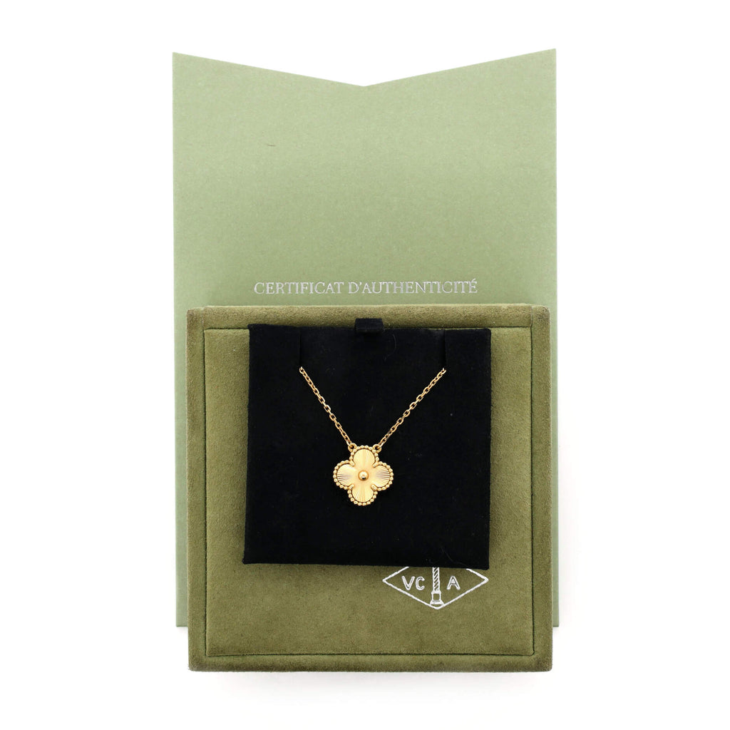 Vintage Alhambra Pendant Necklace Guilloche 18K Yellow Gold