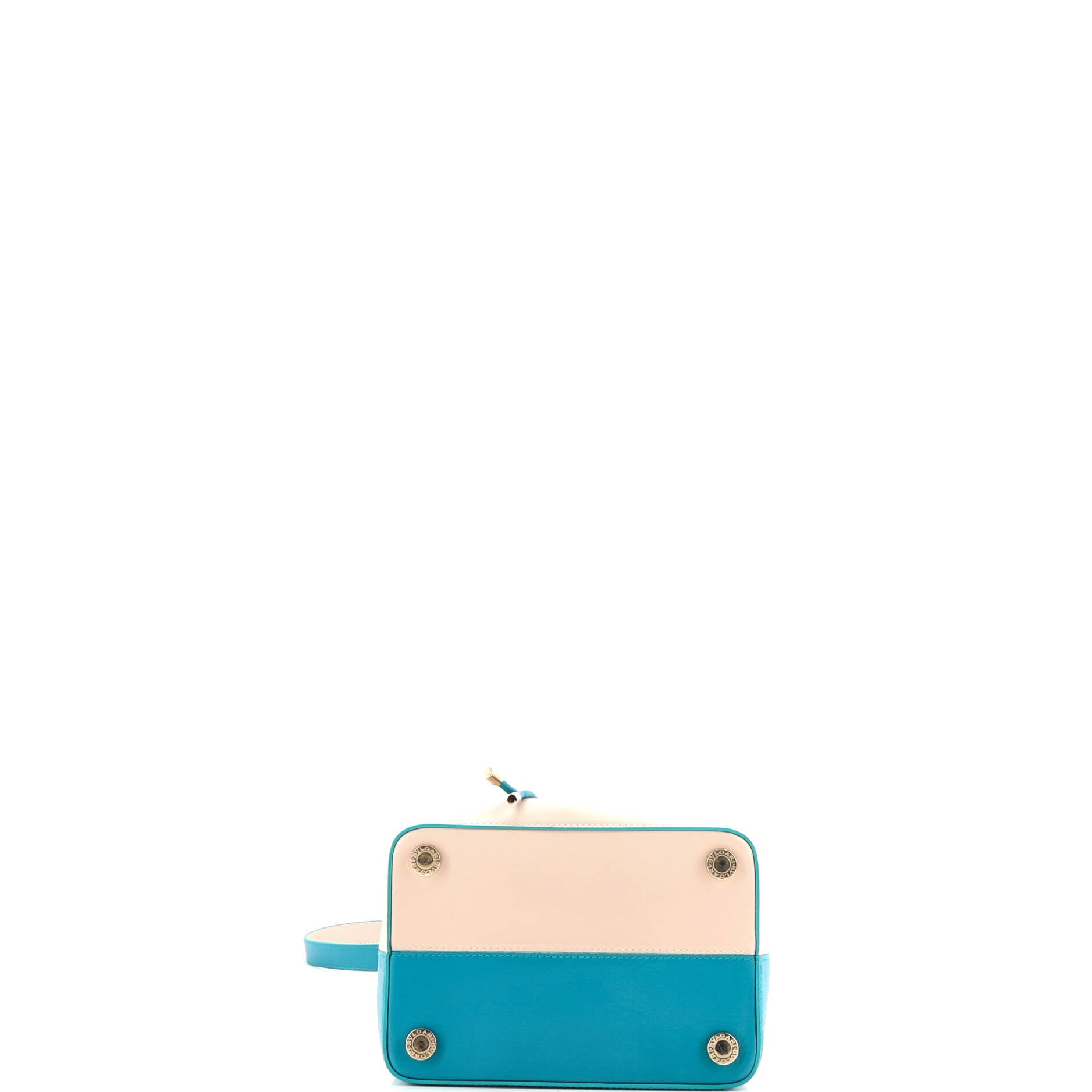 B.Zero1 Bucket Bag Leather