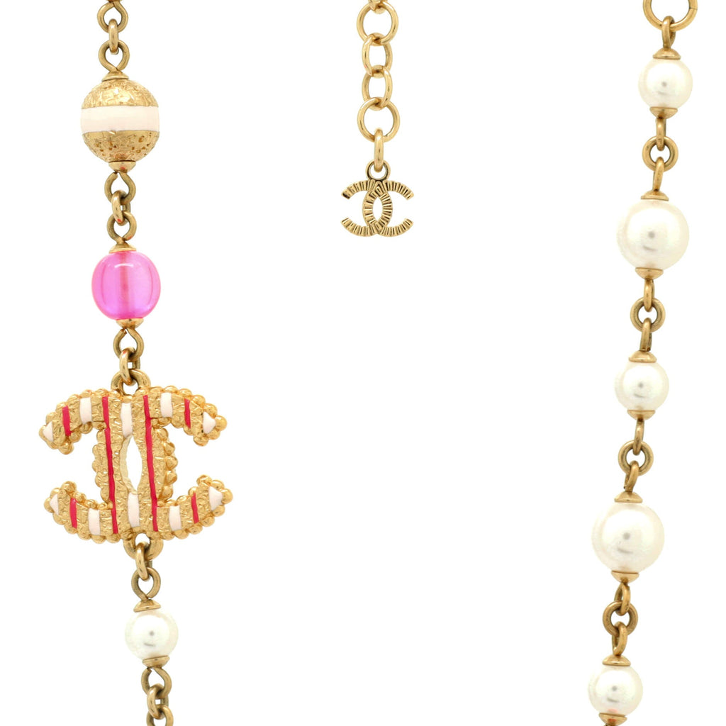 CC Station Short Necklace Metal with Enamel, Faux Pearls and Printed Beads