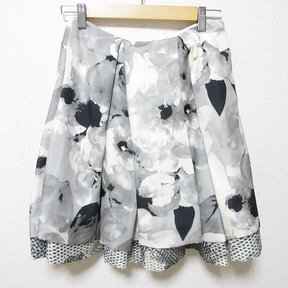 Christian Dior Monotone Flower Print Silk Pleated Skirt