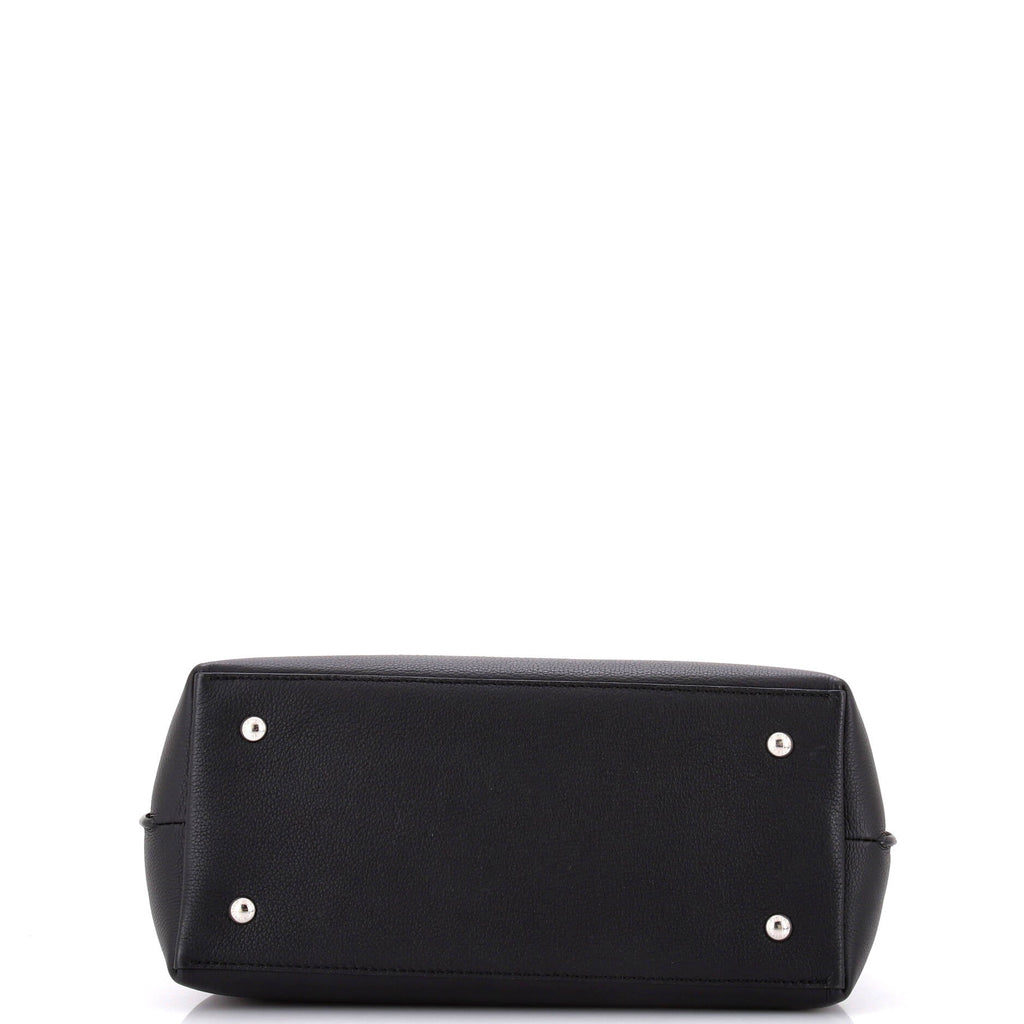 Lockme Ever Handbag Leather MM