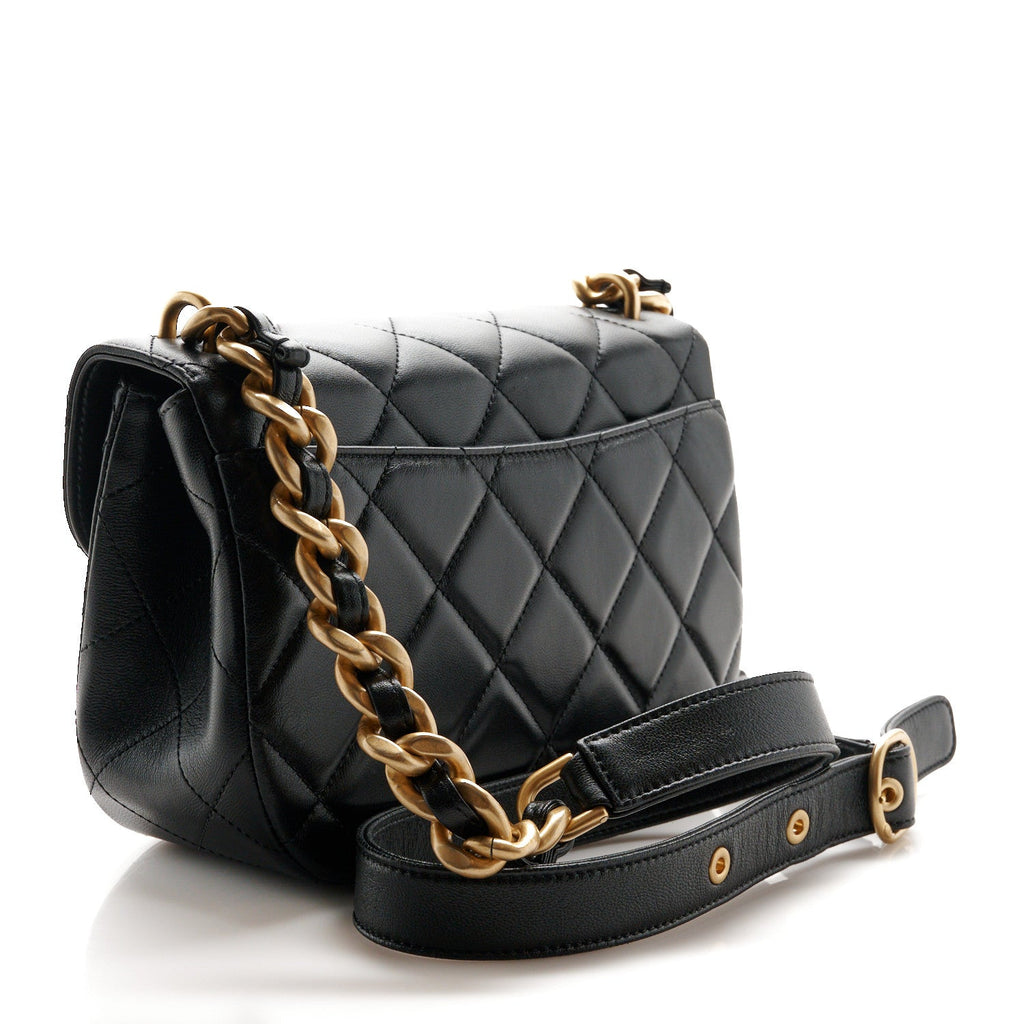 Lambskin Quilted Chain Messenger Bag Black