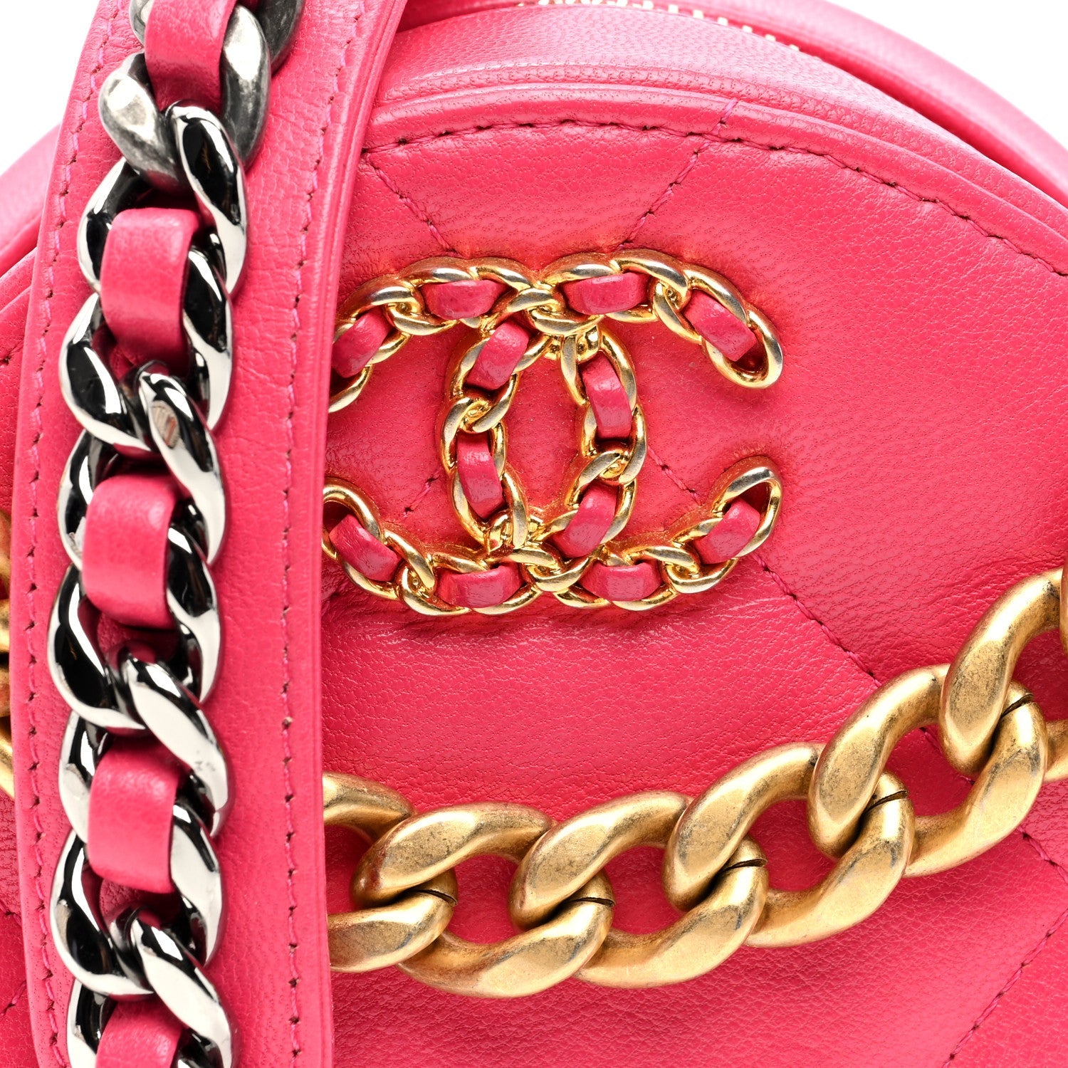 Goatskin Quilted Chanel 19 Round Clutch With Chain Dark Pink