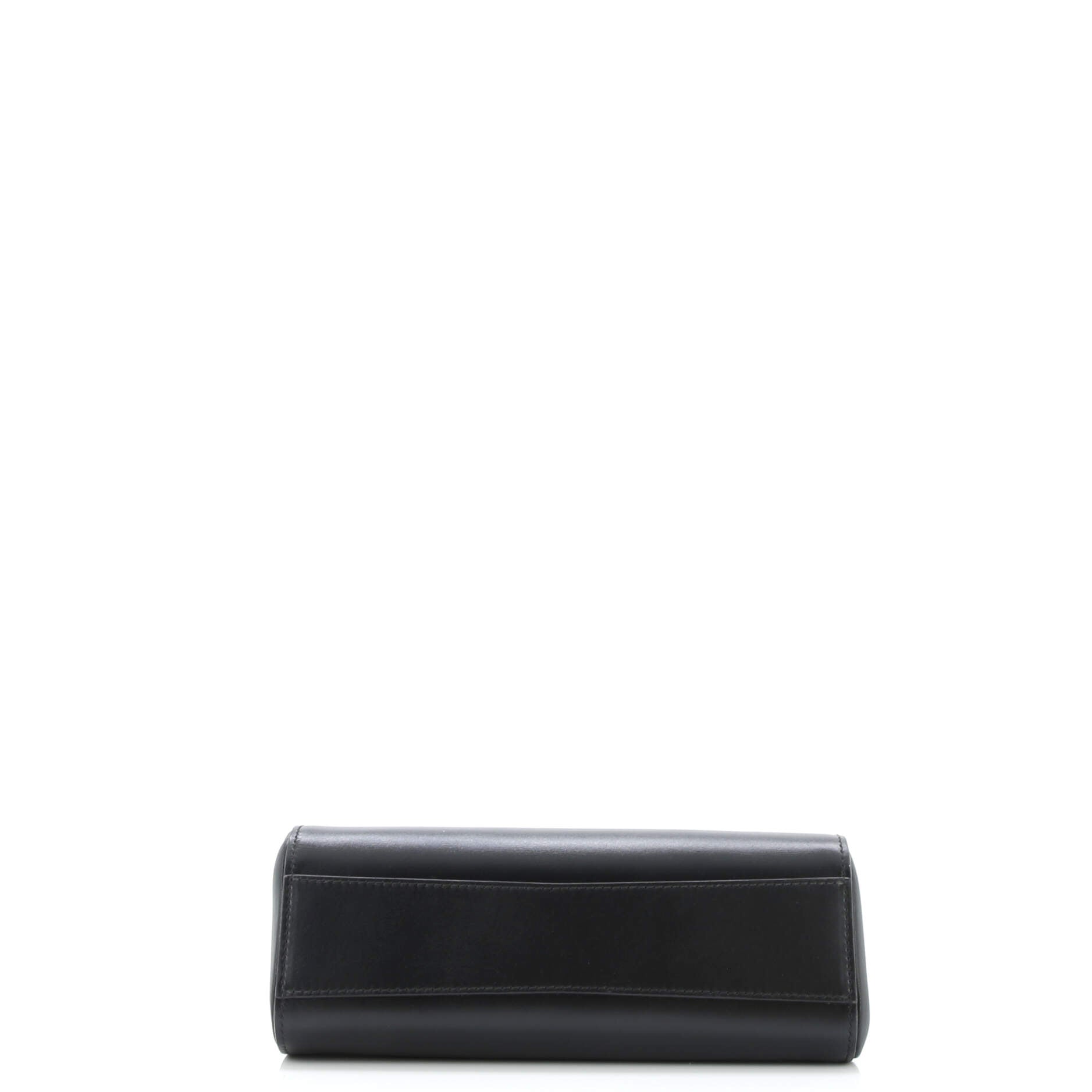 The Tip Shoulder Bag Leather