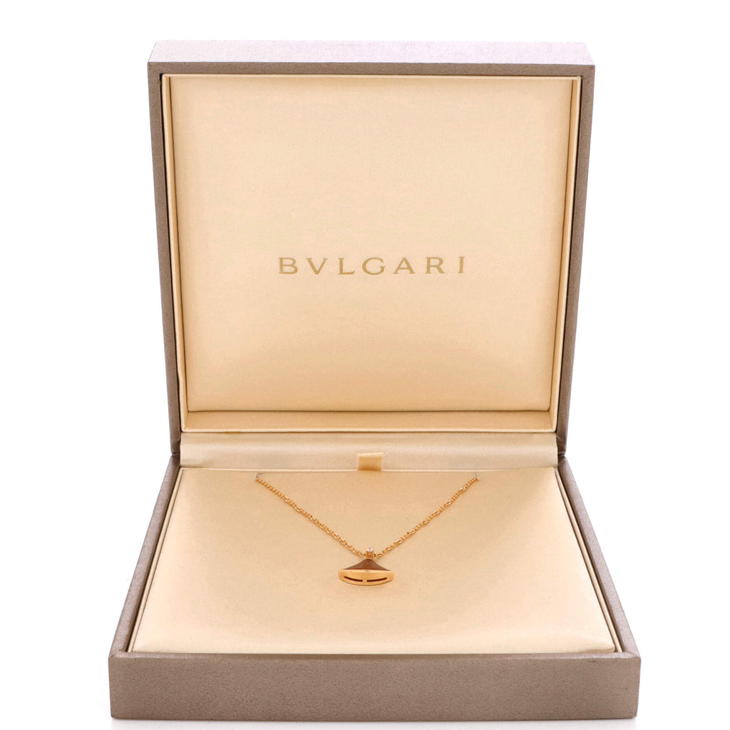 Divas' Dream Pendant Necklace 18K Rose Gold with Carnelian and Diamond Small