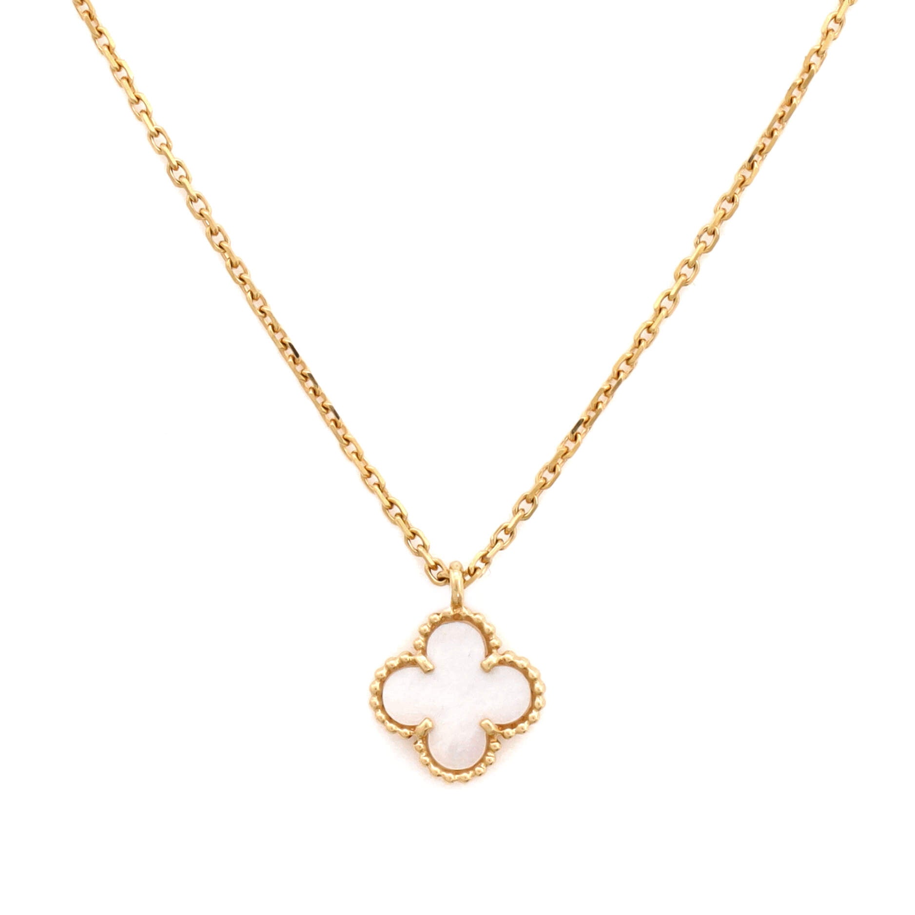 Sweet Alhambra Pendant Necklace 18K Yellow Gold and Mother of Pearl