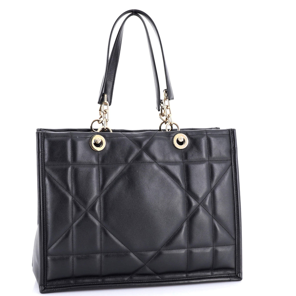 Essential Tote Archicannage Quilt Calfskin Medium