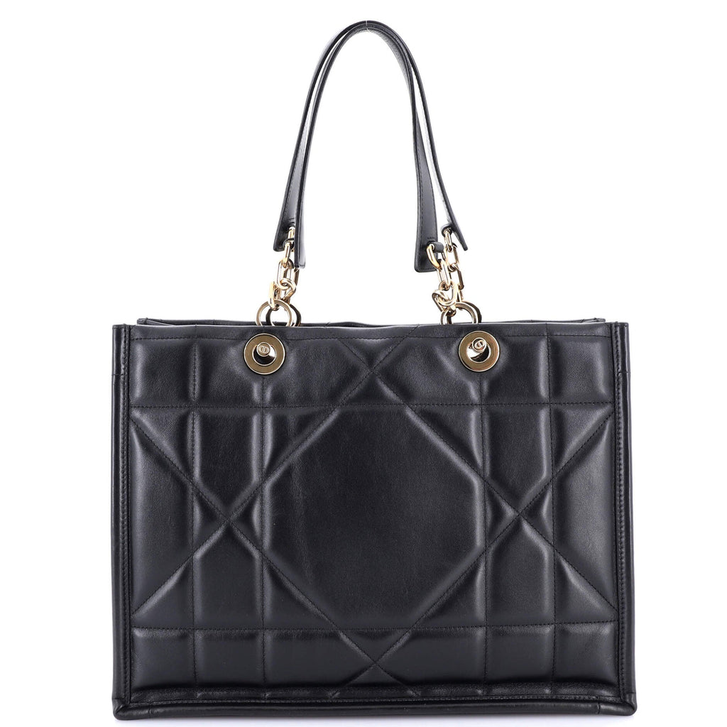 Essential Tote Archicannage Quilt Calfskin Medium