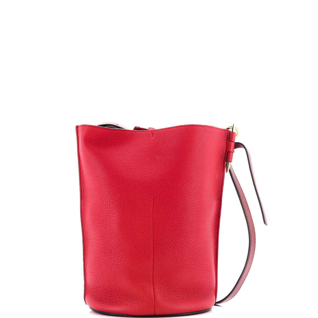 Gate Bucket Bag Leather Medium