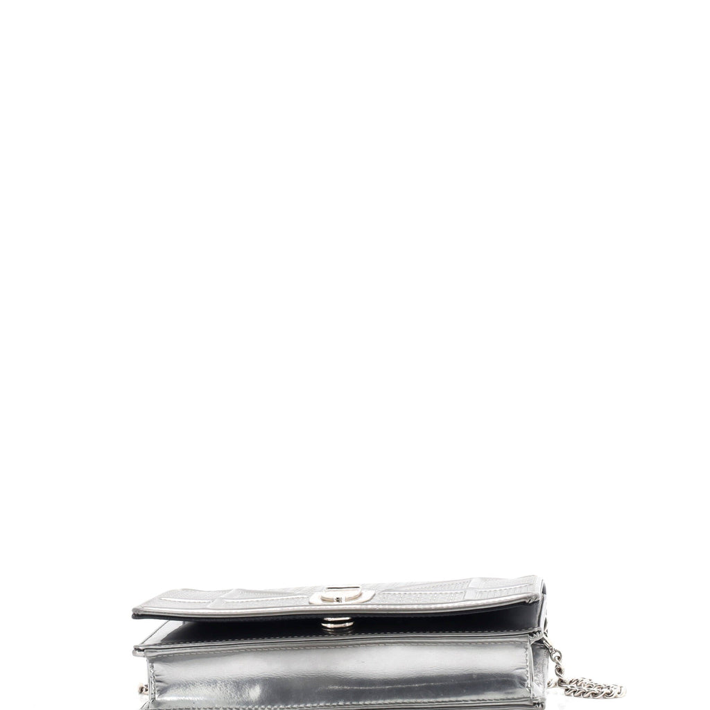 Diorama Wallet on Chain Cannage Embossed Calfskin