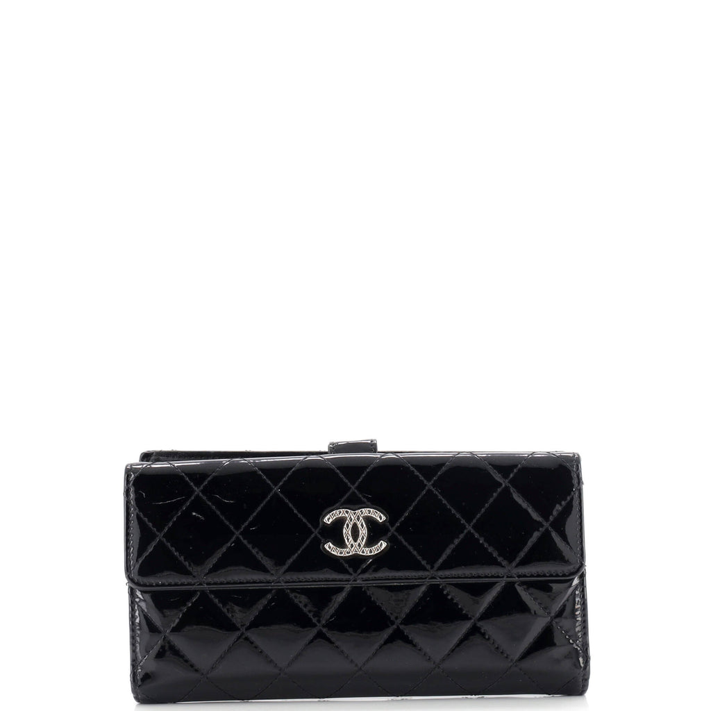 CC Brilliant Flap Wallet Quilted Patent Long