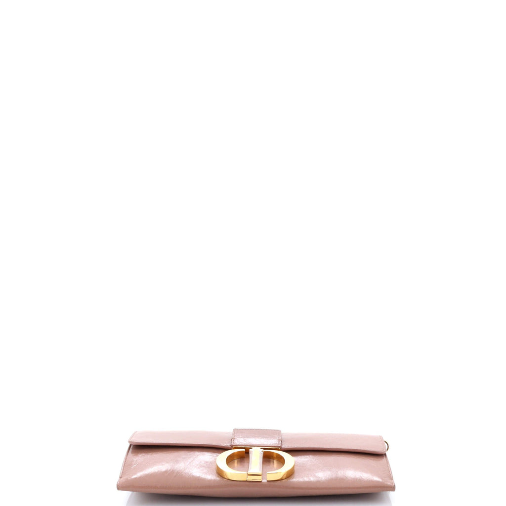 30 Montaigne Clutch Leather